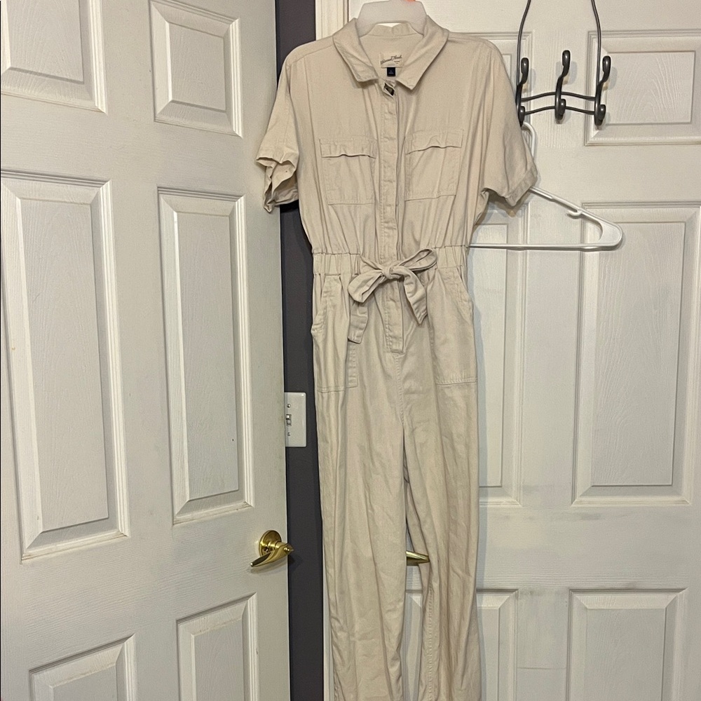 Universal Thread Tan Jumpsuit - Picture 3 of 3
